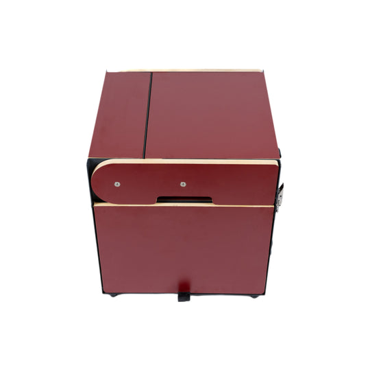 Yellow Knife Kitchen Cube (40 x 40)