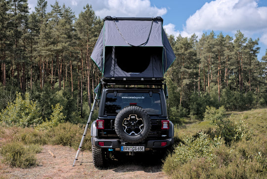 GEAR ROCK Revelstoke - hard shell roof tent