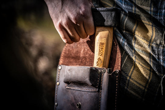 Bison 1879 trekking hatchet set