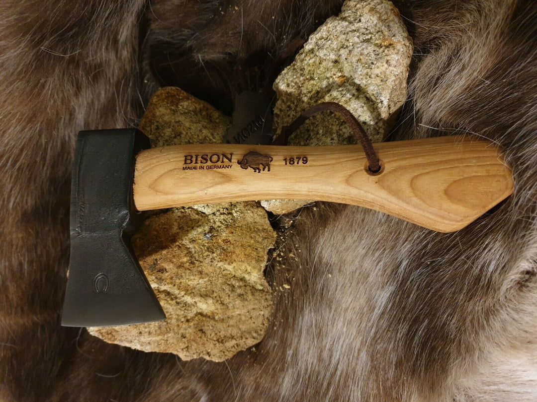 Bison 1879 trekking hatchet set